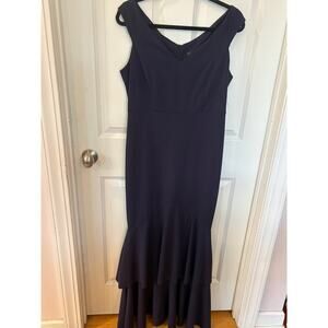 Quiz Navy Blue Fishtail Off the Shoulder Formal Gown Size 10US 42E